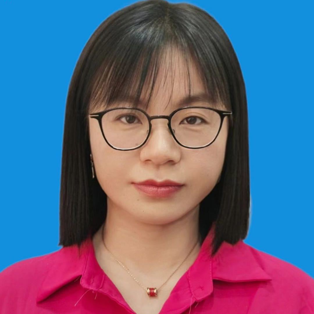 崔丽